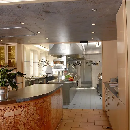 Hotell Schlosshotel 3*
