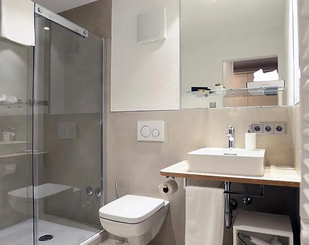 Hotel Schlosshotel 3*