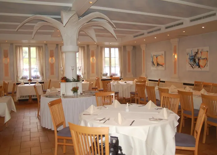 Hotel Schlosshotel 3*